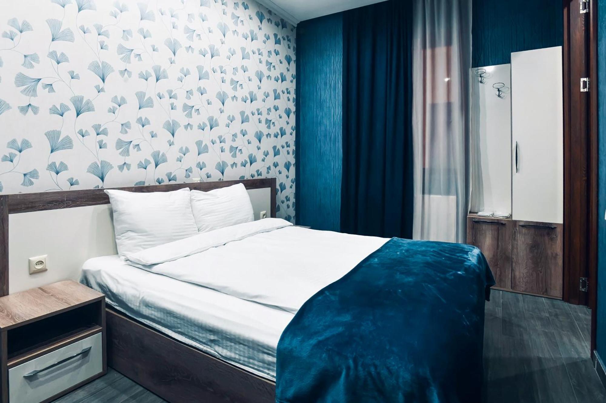 7 Rooms Hotel Tserovani Extérieur photo